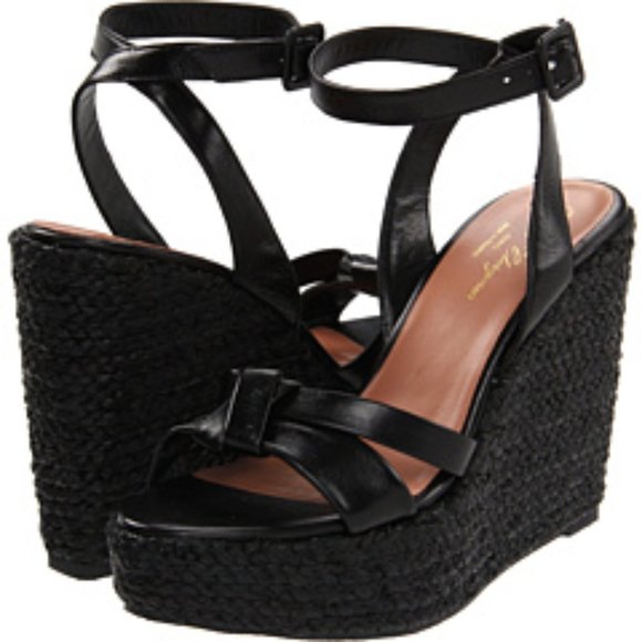 Robert Clergerie Deba Ankle-Strap Sandal (7.5)